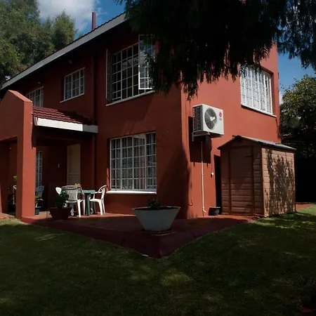 282 Guesthouse/Self-Catering Centurion Exterior photo
