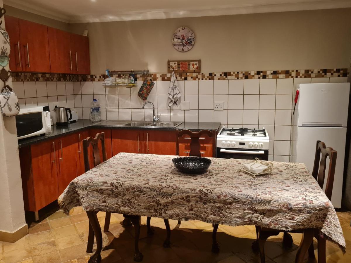 282 Guesthouse/self-catering Apartment Centurion